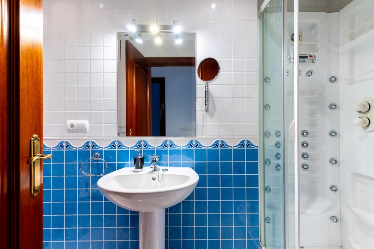 Center Of Seville! Luxury Apartment In Sevillian Manor House! Екстер'єр фото