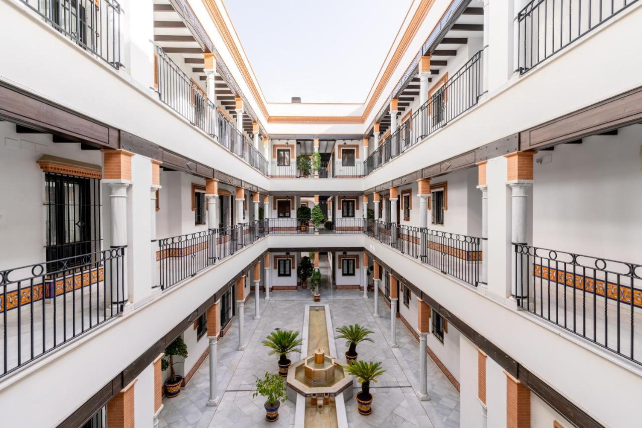 Center Of Seville! Luxury Apartment In Sevillian Manor House! Екстер'єр фото